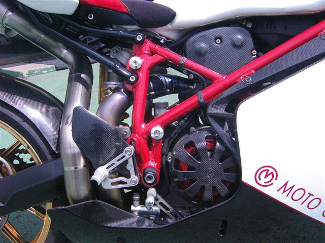 DUCATI 999CR