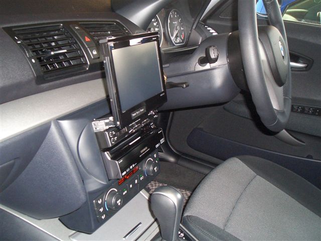 BMW  118i