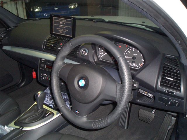 BMW  118i