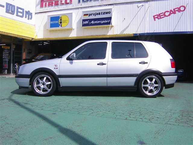 VOLKSWAGEN GOLF3