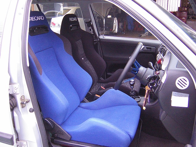 VOLKSWAGEN GOLF3