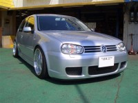 VOLKSWAGEN  GOLF4 R32