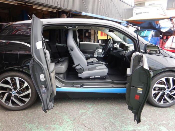 BMW i3