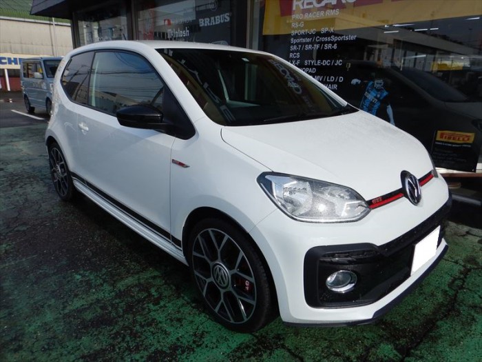 Volkswagen UP GTI