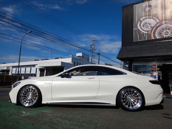 M-BENZ S63 Coupe