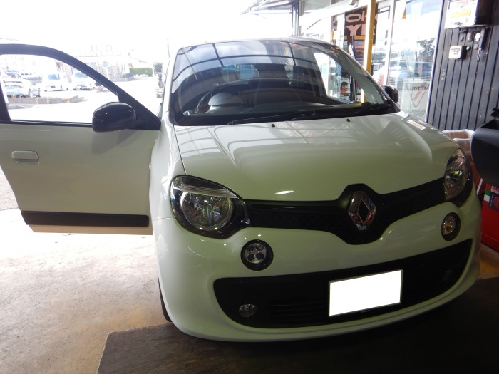 RENAULT トゥインゴ