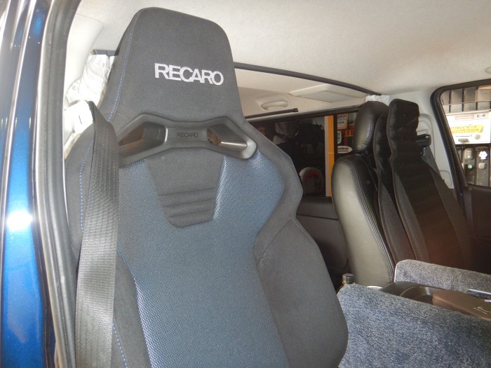 TOYOTA ハイエース